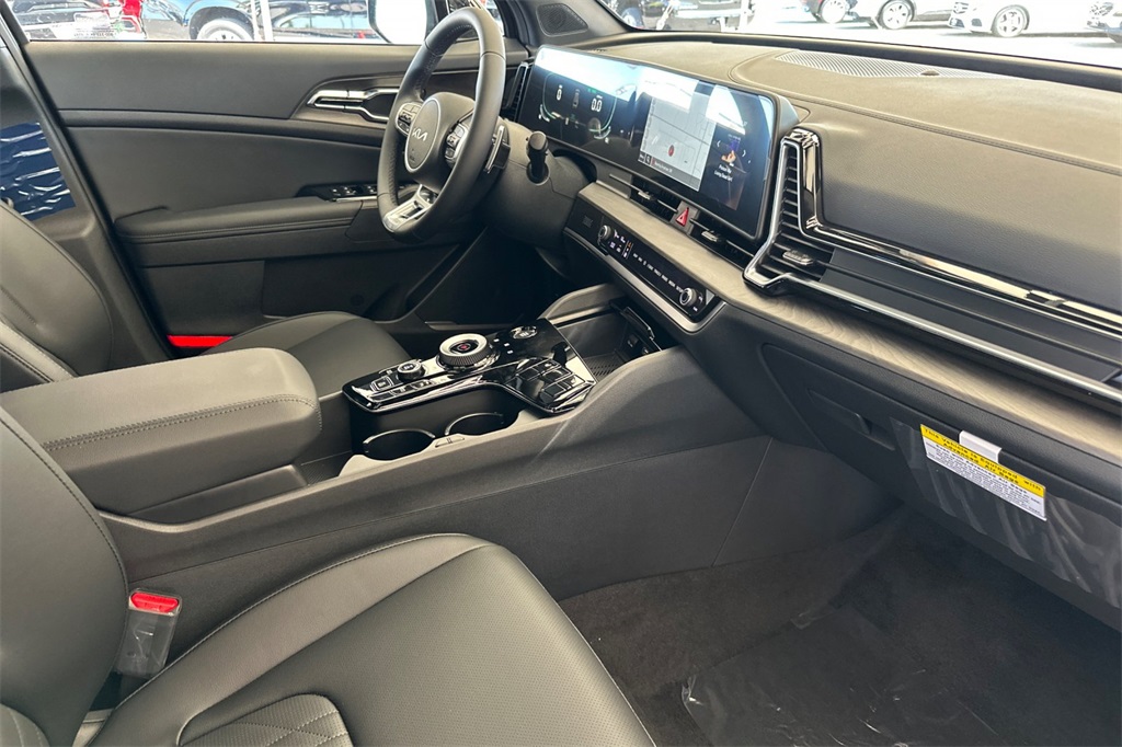 new 2025 Kia Sportage Plug-In Hybrid car, priced at $41,480