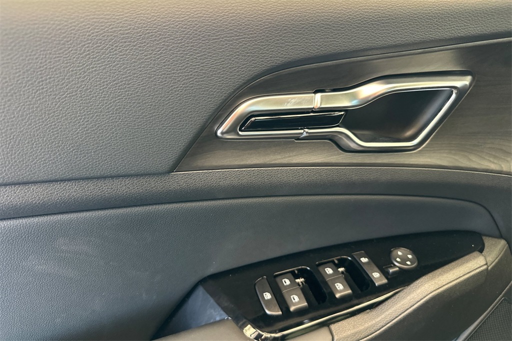 new 2025 Kia Sportage Plug-In Hybrid car, priced at $41,480