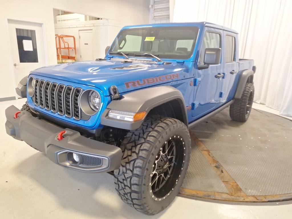 new 2025 Jeep Gladiator car, priced at $50,499