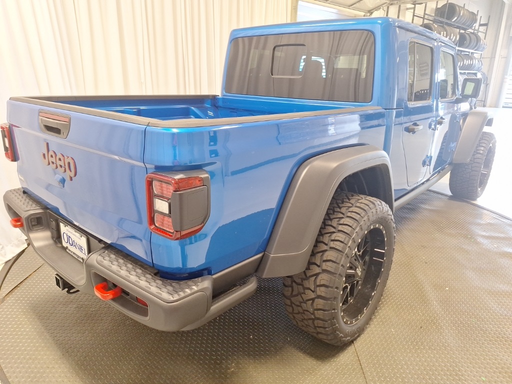 new 2025 Jeep Gladiator car, priced at $50,499
