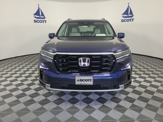 used 2025 Honda Pilot car, priced at $51,993