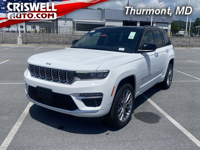 new 2025 Jeep Grand Cherokee car, priced at $52,050