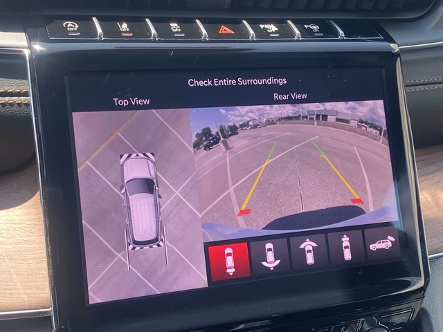 new 2025 Jeep Grand Cherokee car, priced at $52,050