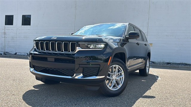 new 2025 Jeep Grand Cherokee L car, priced at $44,565