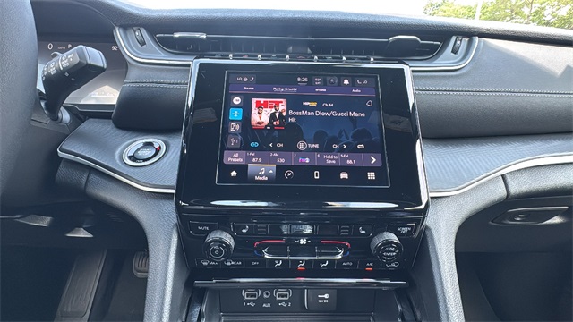 new 2025 Jeep Grand Cherokee L car, priced at $44,565