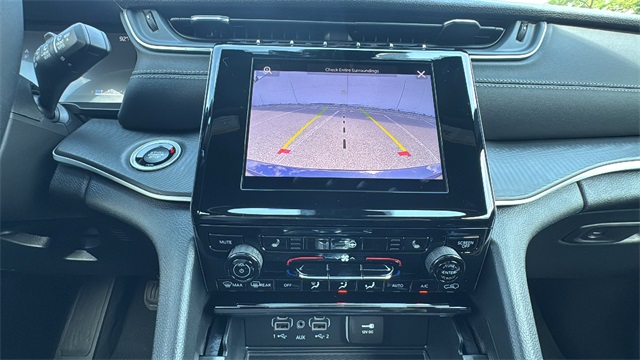 new 2025 Jeep Grand Cherokee L car, priced at $44,565