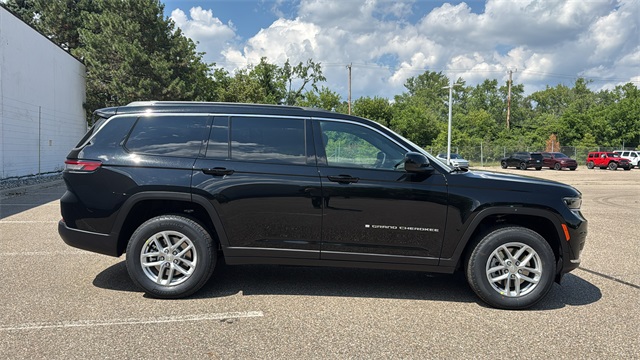 new 2025 Jeep Grand Cherokee L car, priced at $44,565