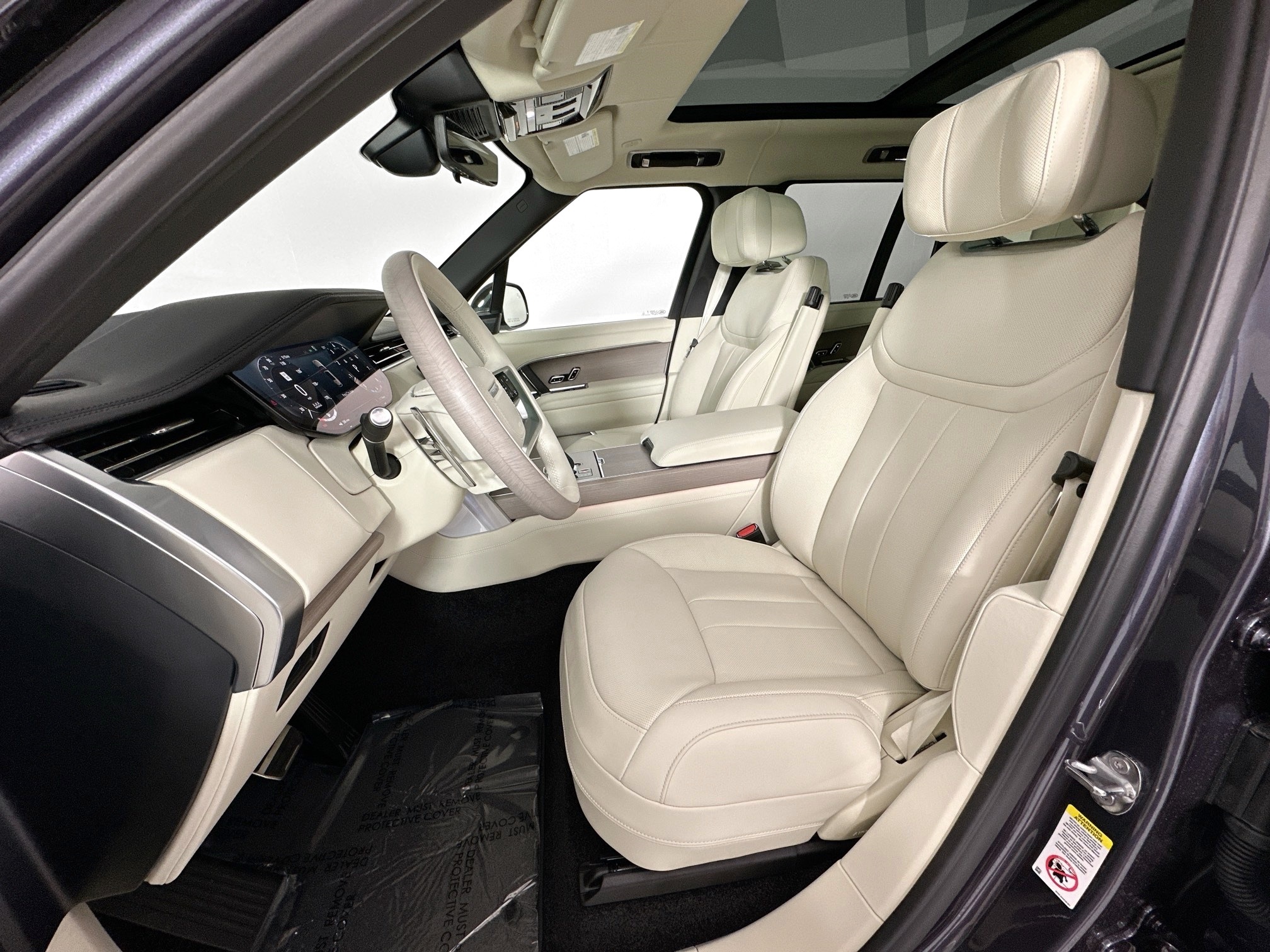 new 2025 Land Rover Range Rover car, priced at $184,480