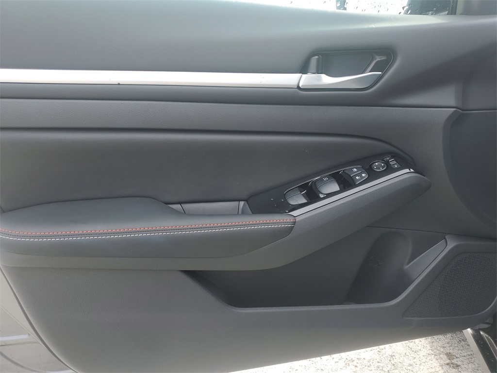 new 2025 Nissan Altima car, priced at $30,548