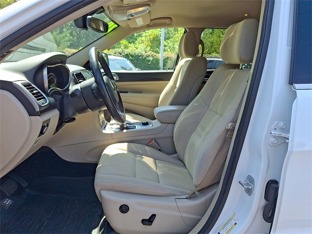 used 2020 Jeep Grand Cherokee car, priced at $20,697