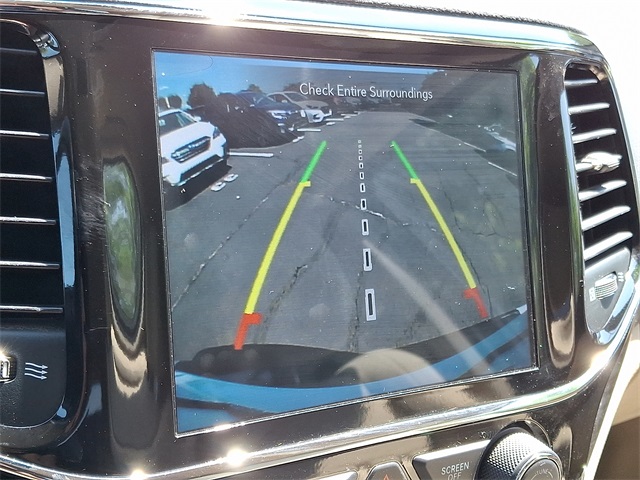used 2020 Jeep Grand Cherokee car, priced at $20,697