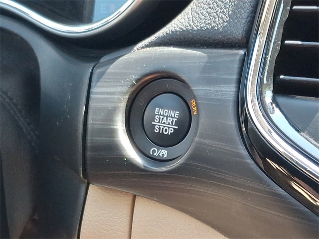 used 2020 Jeep Grand Cherokee car, priced at $20,697