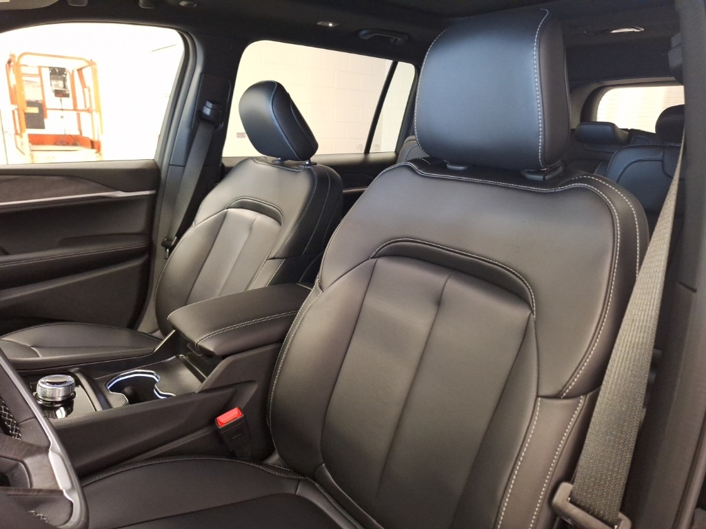 new 2025 Jeep Grand Cherokee L car, priced at $52,335