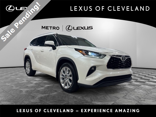used 2020 Toyota Highlander car, priced at $34,840