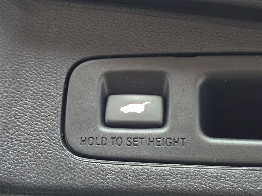used 2022 Honda CR-V car, priced at $31,240