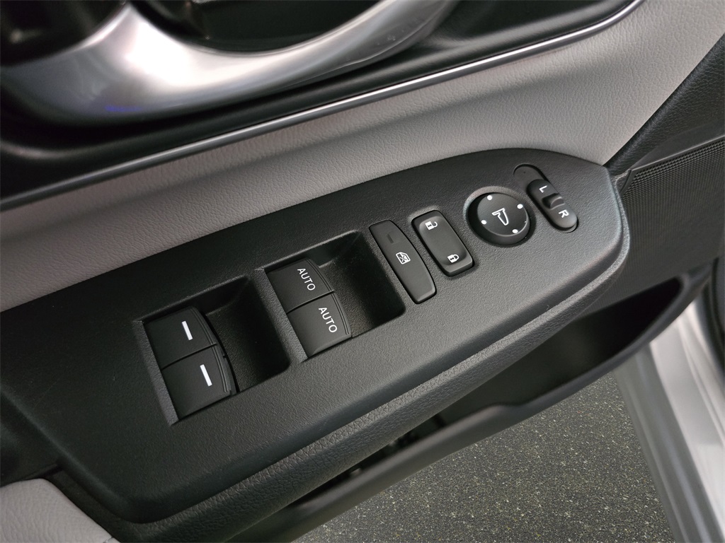 used 2022 Honda CR-V car, priced at $31,240