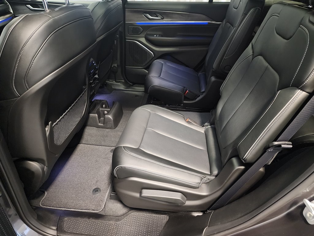 new 2025 Jeep Grand Cherokee L car, priced at $57,499