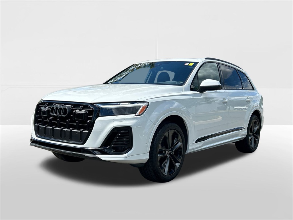used 2025 Audi Q7 car, priced at $65,990
