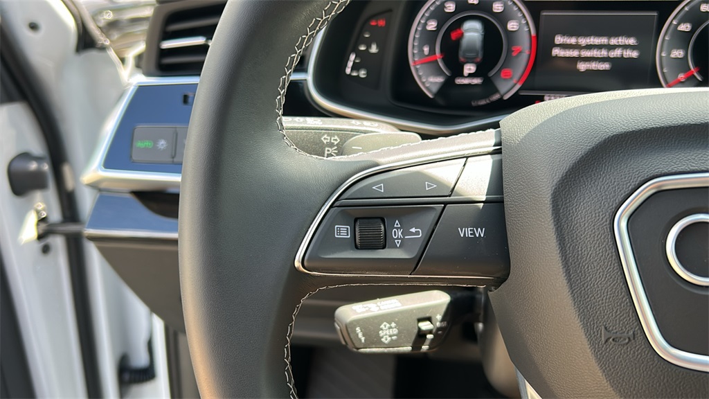 used 2025 Audi Q7 car, priced at $65,990