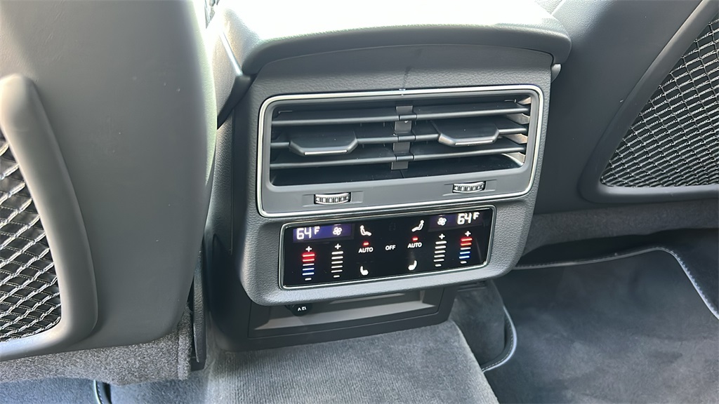 used 2025 Audi Q7 car, priced at $65,990