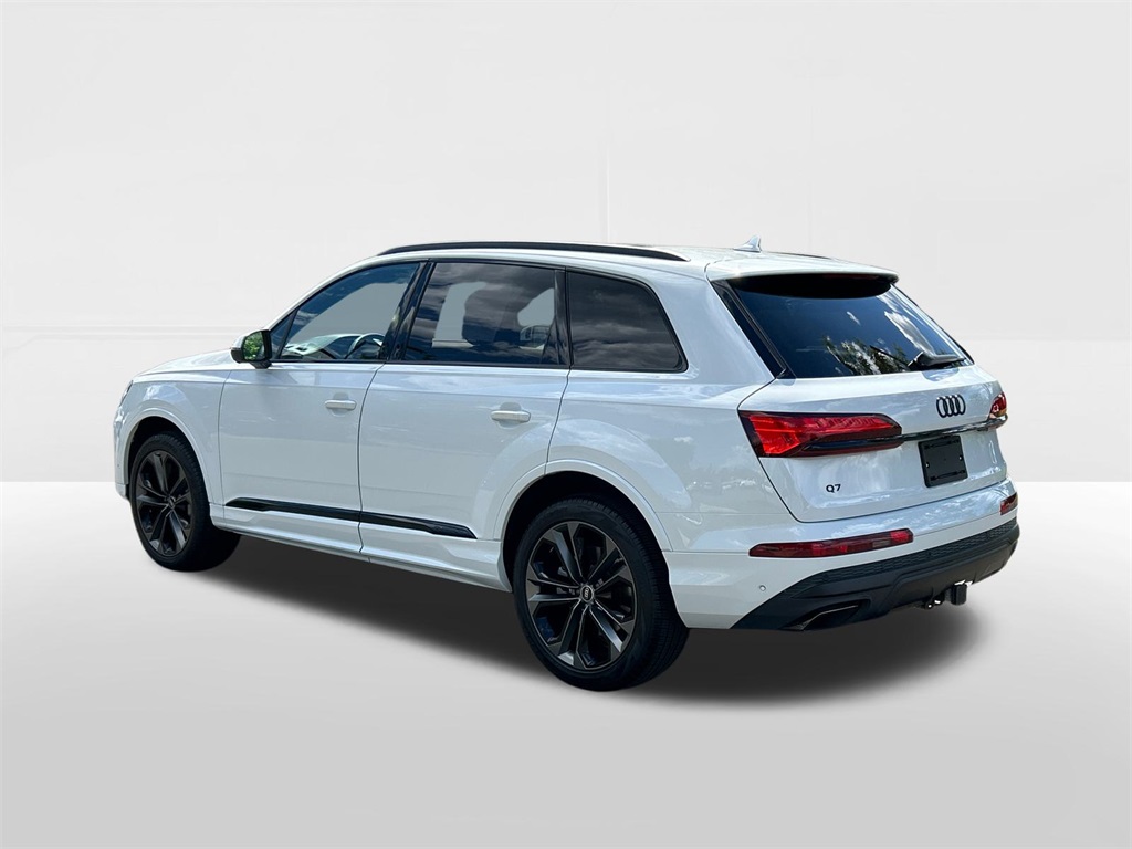 used 2025 Audi Q7 car, priced at $65,990