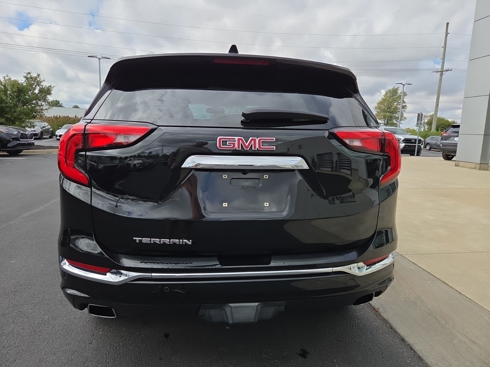 used 2018 GMC Terrain car, priced at $19,368