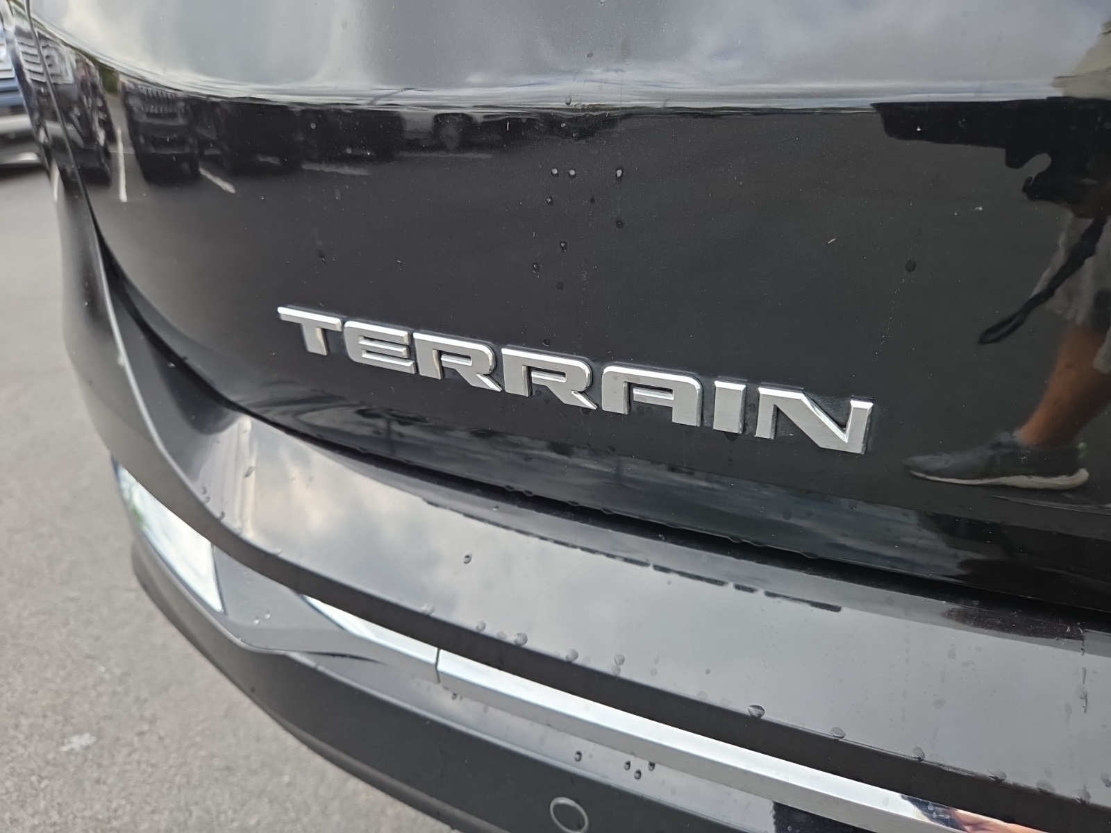 used 2018 GMC Terrain car, priced at $19,368