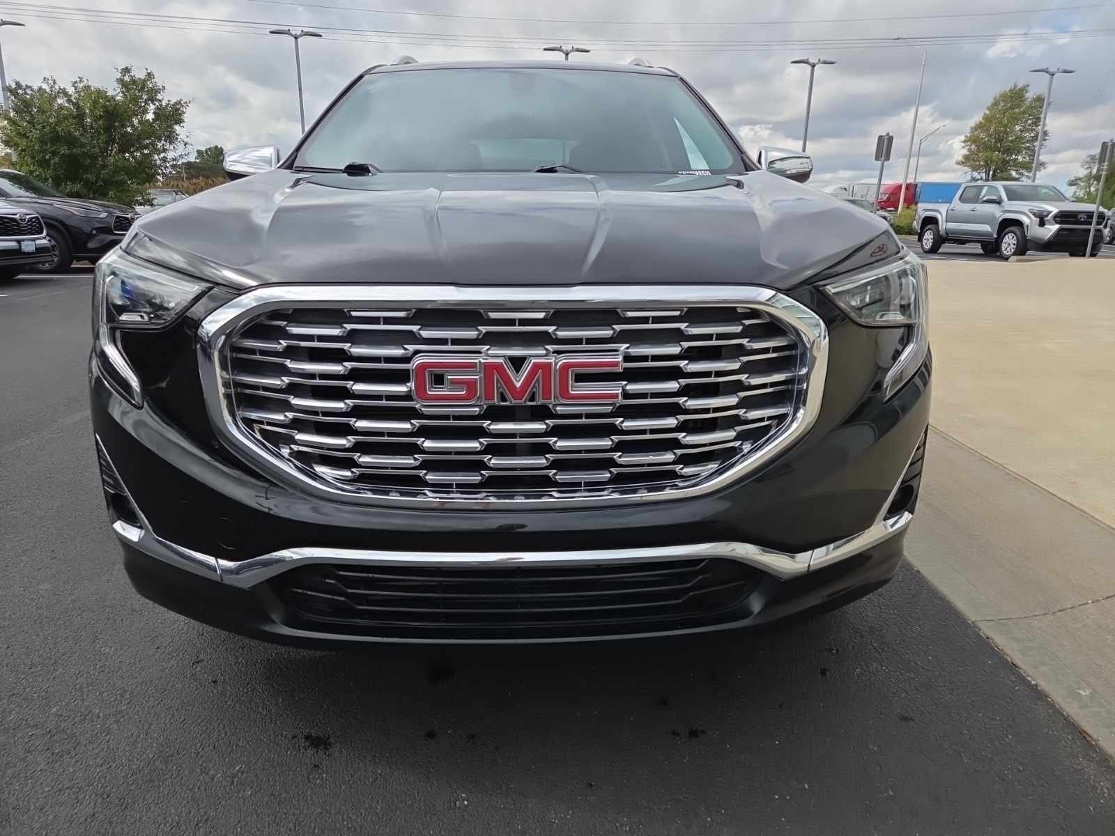 used 2018 GMC Terrain car, priced at $19,368