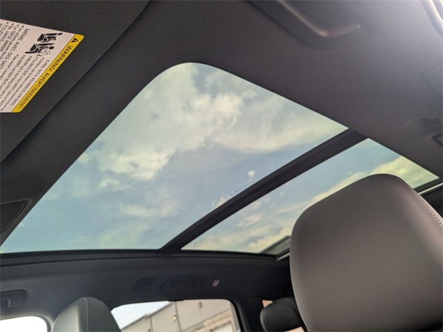 new 2025 Audi Q7 car, priced at $72,350