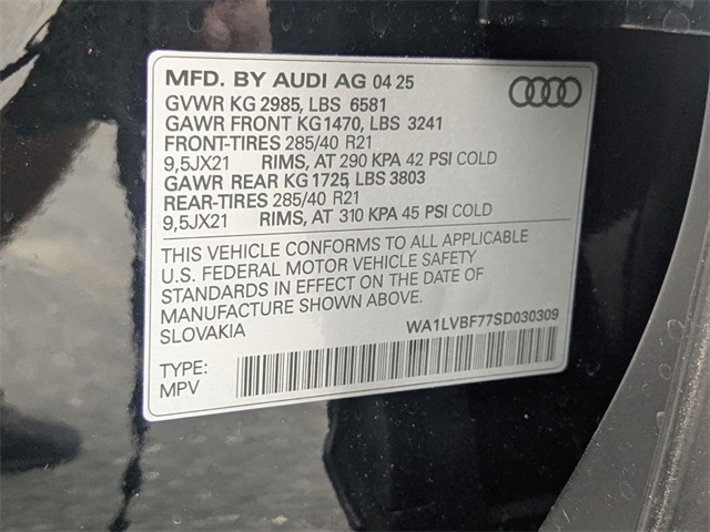 new 2025 Audi Q7 car, priced at $72,350
