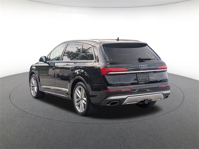 new 2025 Audi Q7 car, priced at $72,350