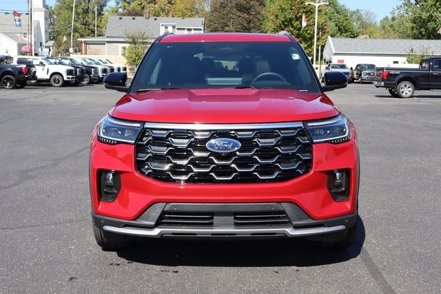 new 2025 Ford Explorer car, priced at $58,901