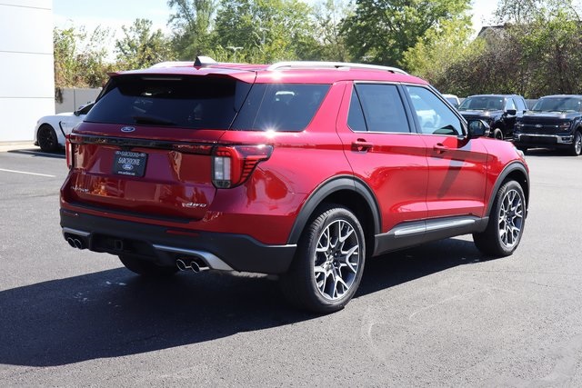 new 2025 Ford Explorer car, priced at $58,901