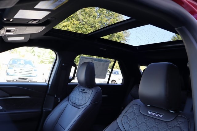 new 2025 Ford Explorer car, priced at $58,901