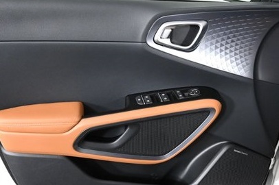 new 2025 Kia Soul car, priced at $28,346