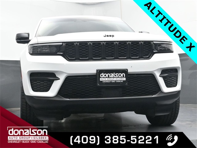used 2023 Jeep Grand Cherokee car, priced at $33,693