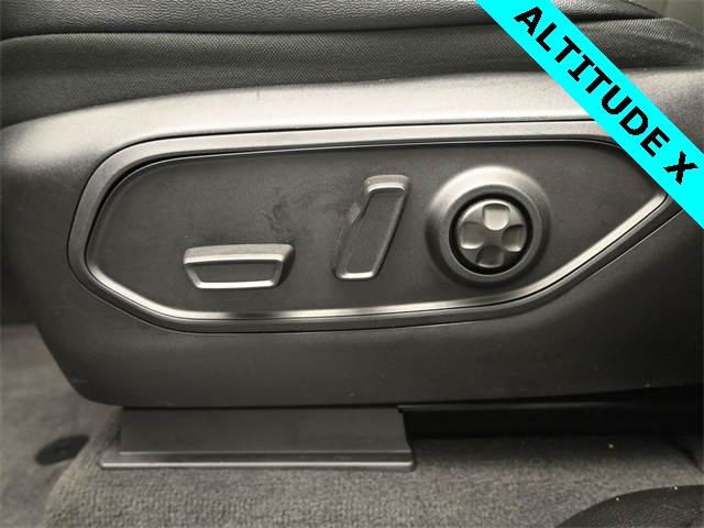 used 2023 Jeep Grand Cherokee car, priced at $33,693
