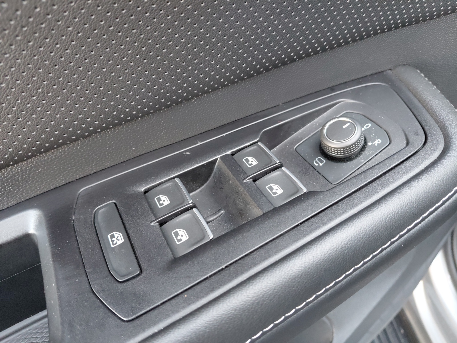 used 2024 Volkswagen Atlas car, priced at $39,476