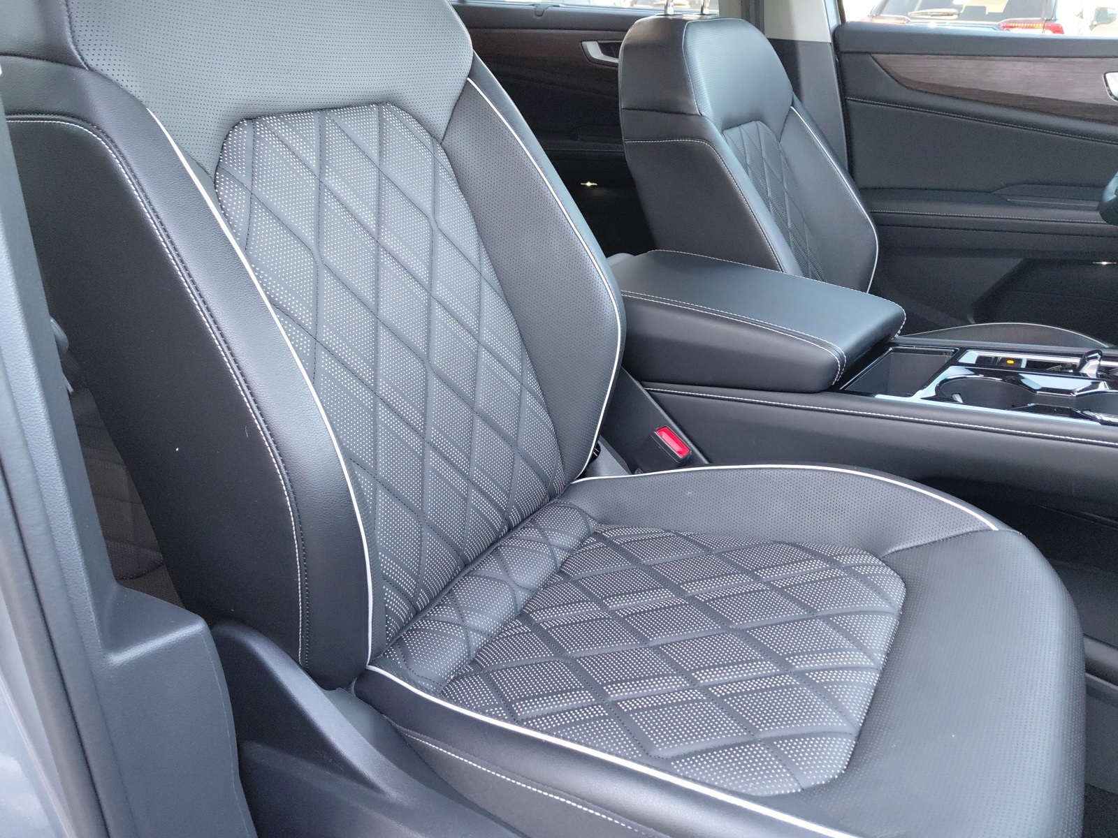 used 2024 Volkswagen Atlas car, priced at $39,476