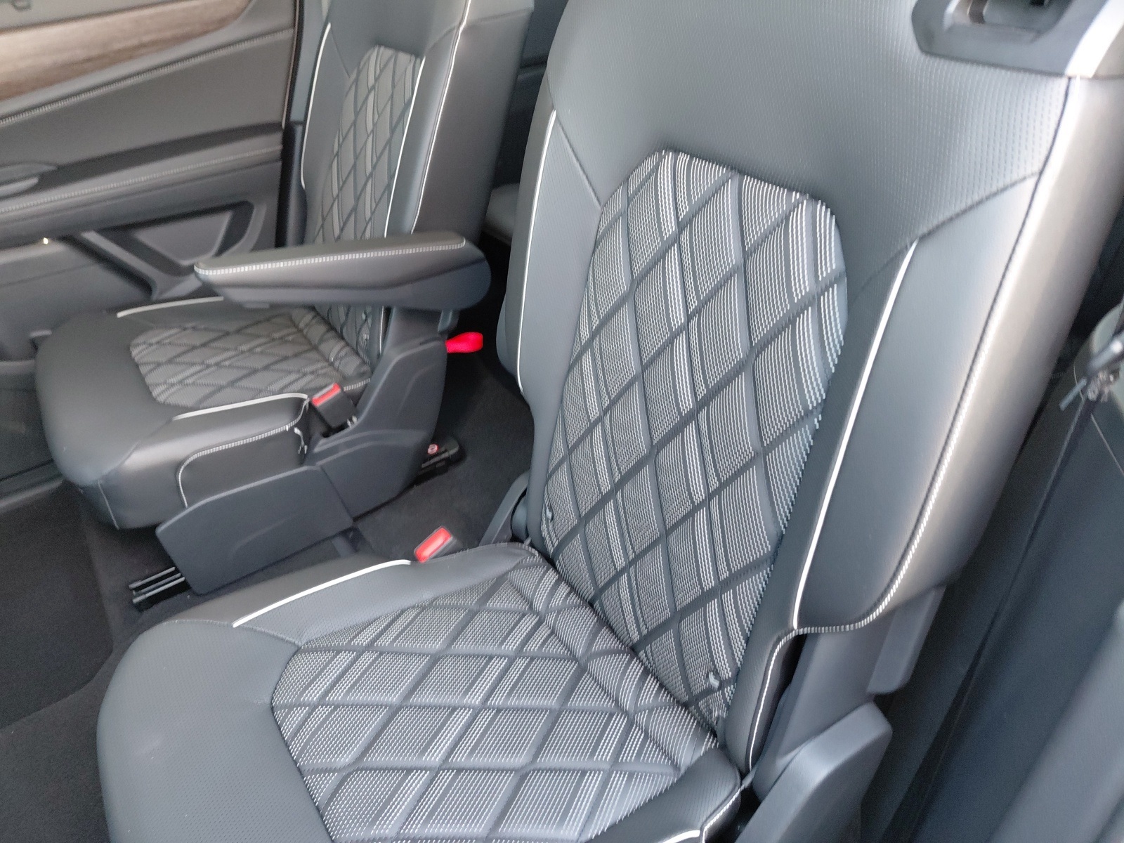 used 2024 Volkswagen Atlas car, priced at $39,476