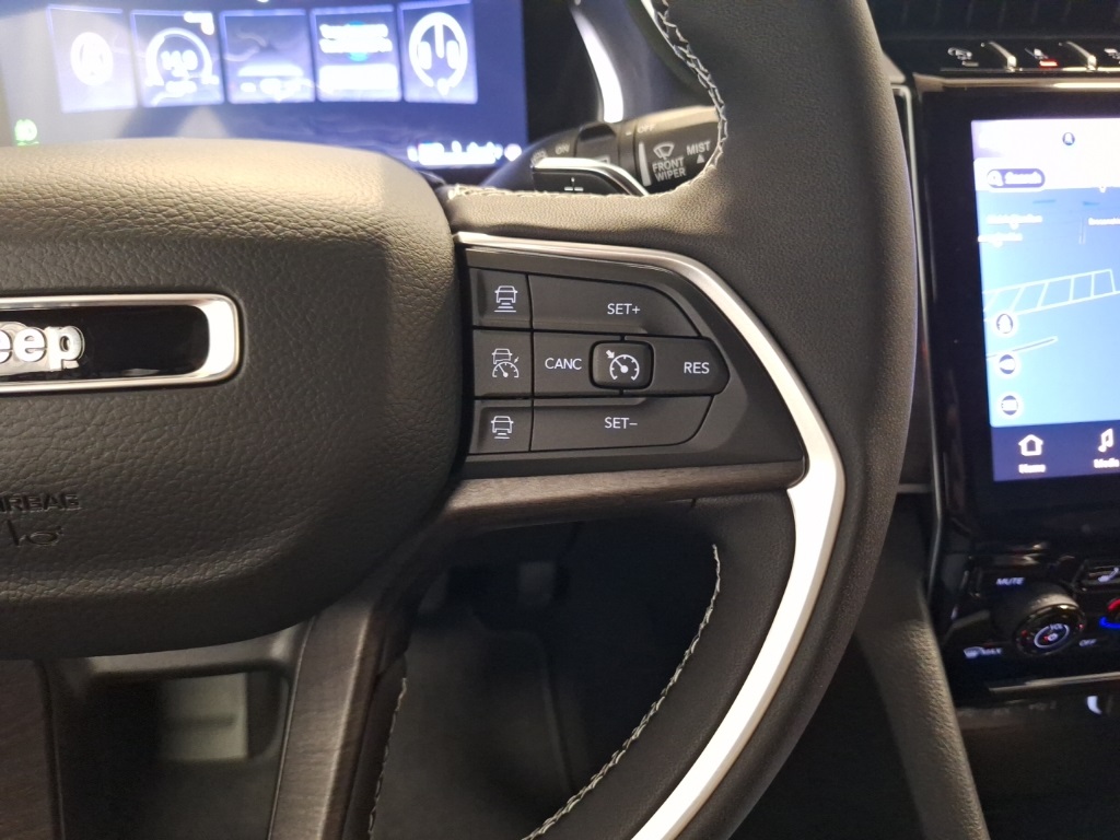new 2025 Jeep Grand Cherokee car, priced at $43,631