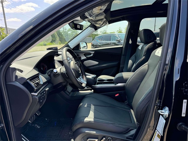 new 2025 Acura RDX car, priced at $56,400