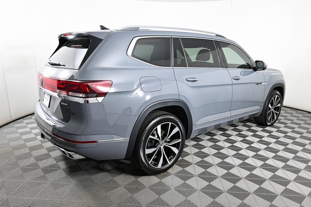 new 2025 Volkswagen Atlas car, priced at $58,399
