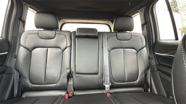 new 2025 Jeep Grand Cherokee car, priced at $45,025