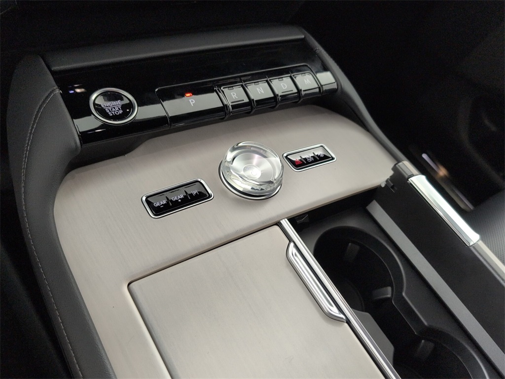 new 2025 Lincoln Navigator L car, priced at $109,052