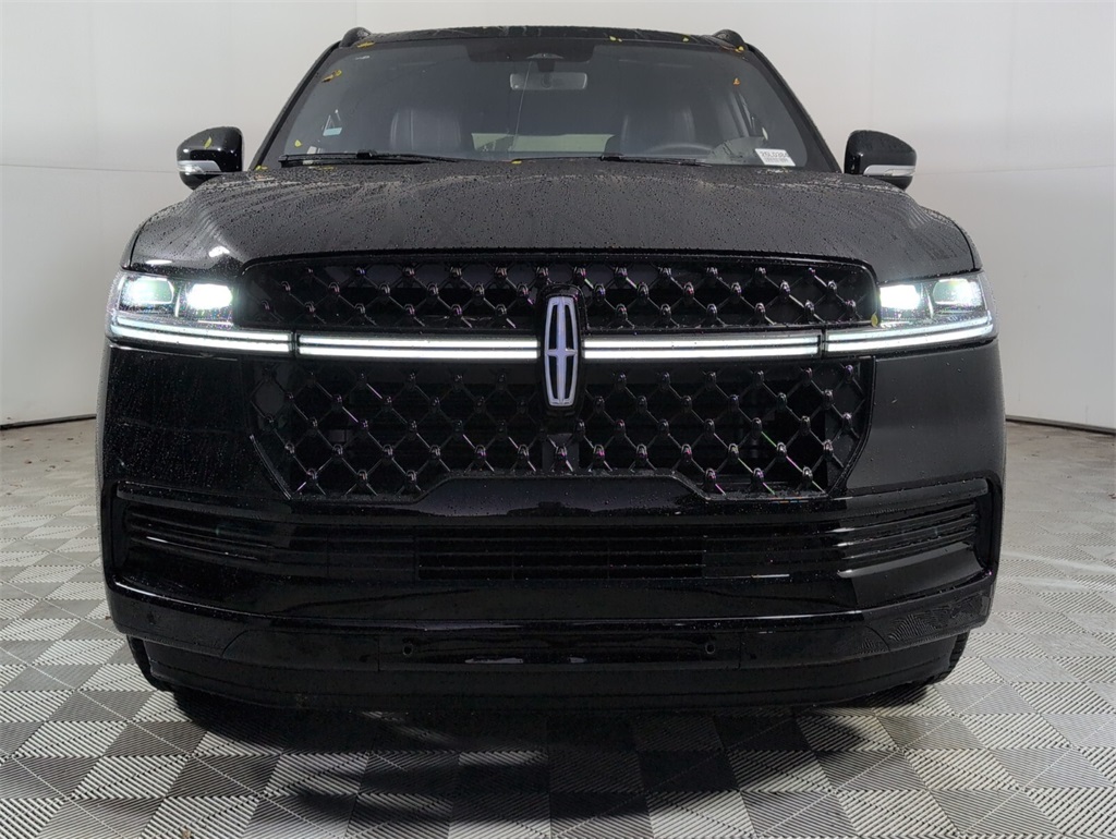 new 2025 Lincoln Navigator L car, priced at $109,052