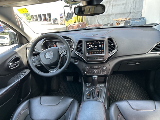 used 2022 Jeep Cherokee car, priced at $28,690