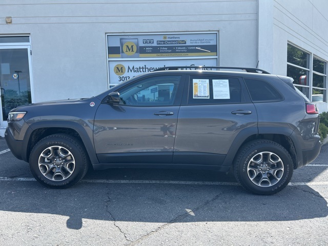 used 2022 Jeep Cherokee car, priced at $28,690