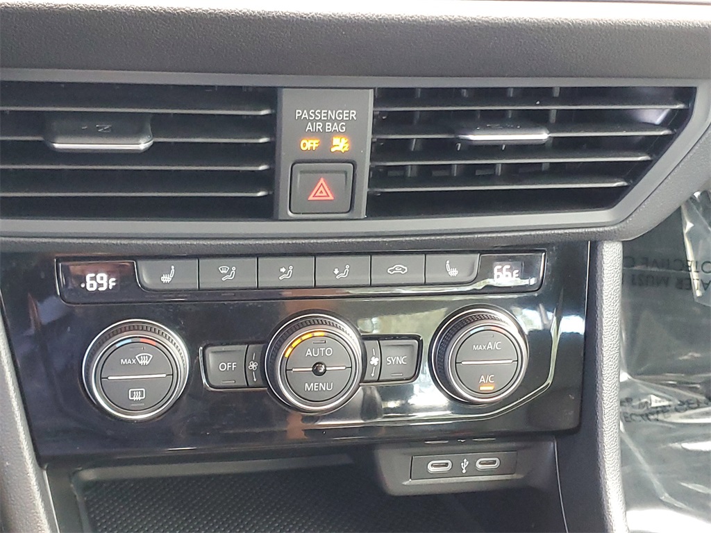 used 2023 Volkswagen Jetta car, priced at $17,595