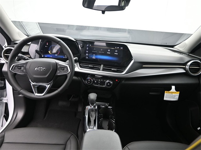 new 2025 Chevrolet Trax car, priced at $25,895